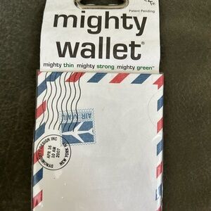 Tyvek Airmail Mighty Wallet NWT